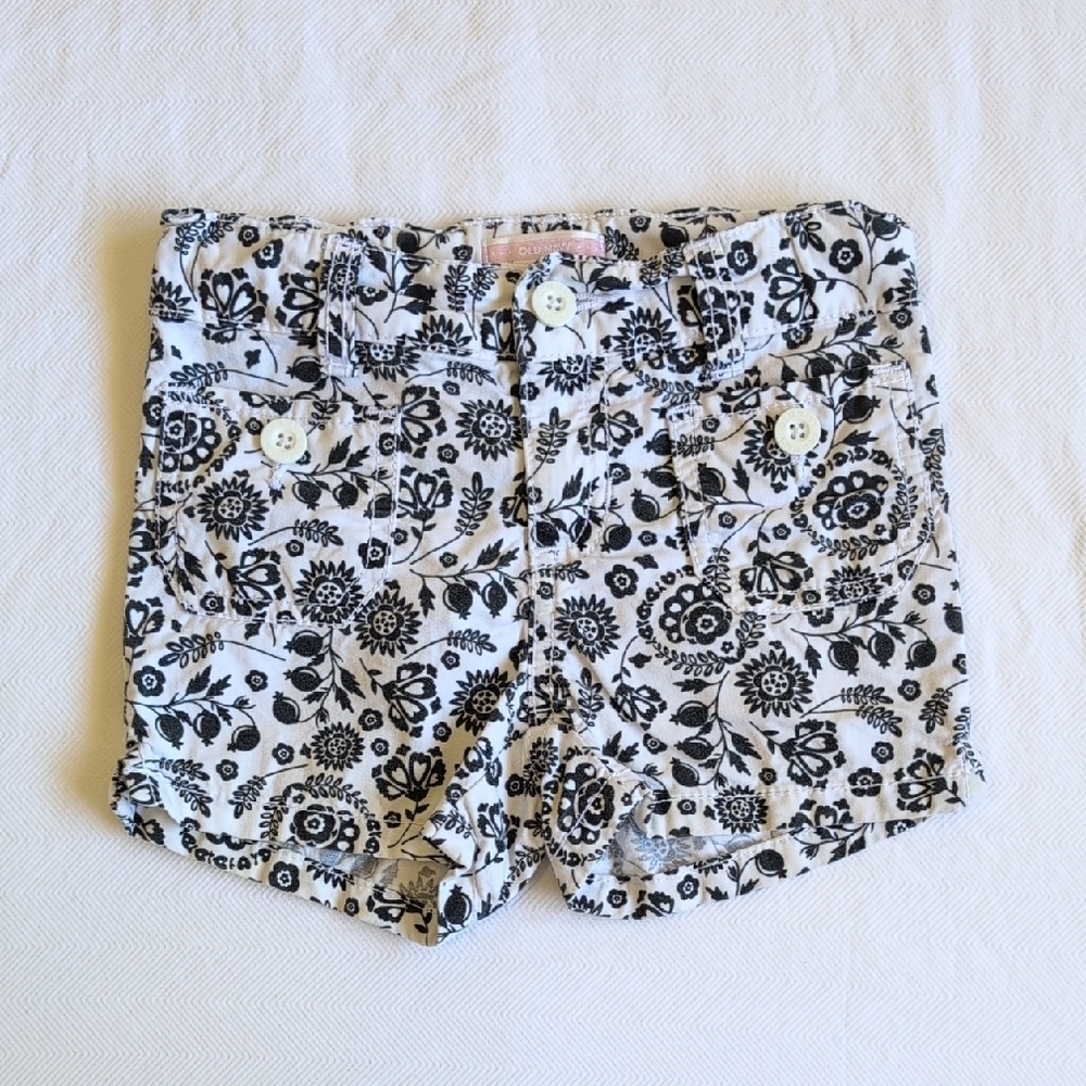 old navy black & white floral cotton shorts with adjustable waist 2T girls